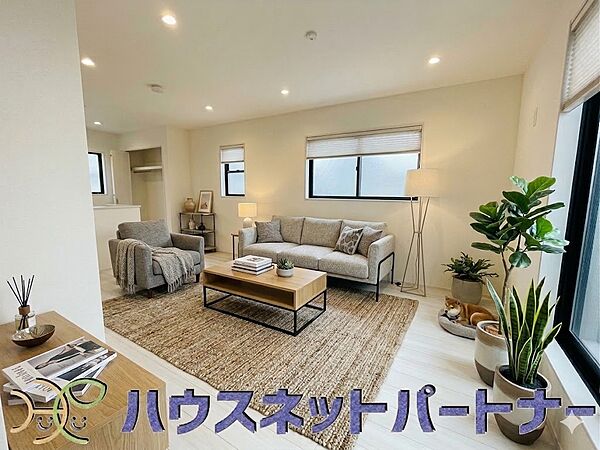リビング/ダイニングを拡大表示