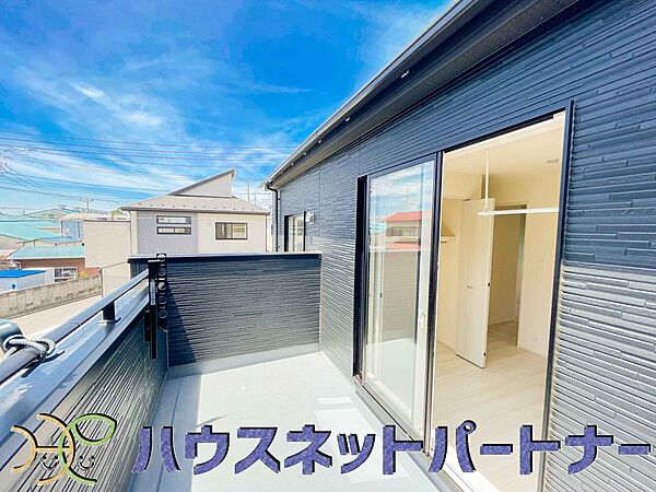 バルコニーを拡大表示