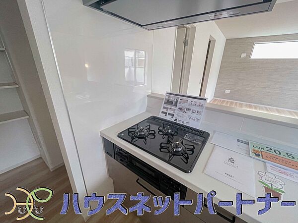 キッチンを拡大表示