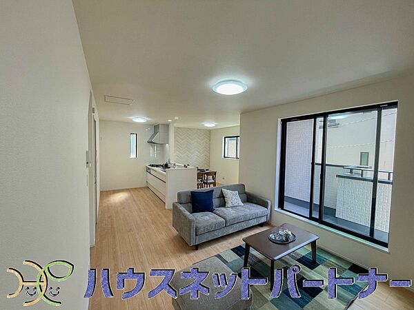 リビング/ダイニングを拡大表示