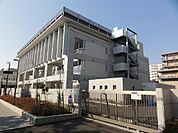 周辺環境-中学校(940m)北区立明桜中学校