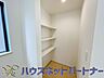 収納：収納の多さにはびっくり。収納ってあればあるほど嬉しいですよね。