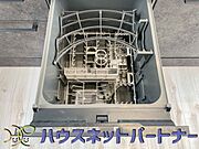 料理後の面倒な洗物も解決！高温洗浄で煮沸消毒にも使えるため、乳幼児やご年配の衛生にも役にたち、又、洗った食器置きとして使い広くキッチンを使えます。