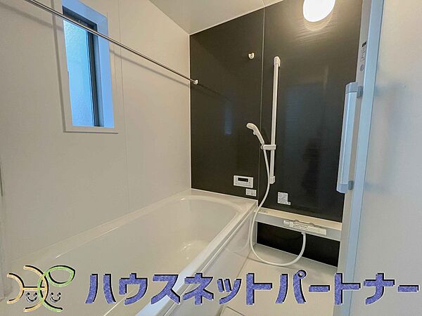 浴室を拡大表示