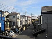 バルコニーからの眺望です。おだやかな街並みです。