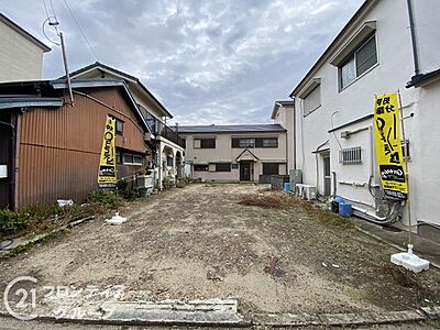 外観：＼フリープランで建築可能／63坪の広々敷地に自由設計のこだわり邸宅を！