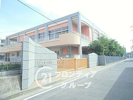 明石市立衣川中学校 徒歩9分。 720m