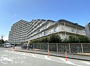 駅から徒歩5分のマンションは、通勤や通学にとても便利です