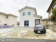アクセスが良く、日常の利便性を高めます。車の出し入れがスムーズに行えます。