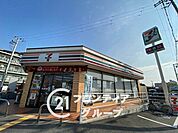 セブンイレブン明石魚住清水店 徒歩20分。 1570m