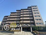 土山駅から徒歩9分のマンションは、通勤や通学にとても便利で、時間を有効に使える素晴らしい立地です！