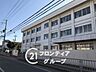周辺：明石市立貴崎小学校 徒歩8分。 640m