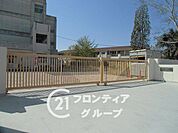 明石市立人丸小学校 徒歩15分。 1130m