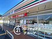 セブンイレブン神戸二ツ屋1丁目店 徒歩4分。 320m