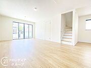 多様化する住まいのお悩みを当社へお気軽にご相談下さい