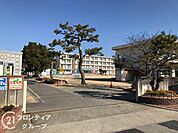 明石市立二見北小学校 徒歩1分。 40m