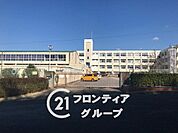 神戸市立つつじが丘小学校 徒歩12分。 900m