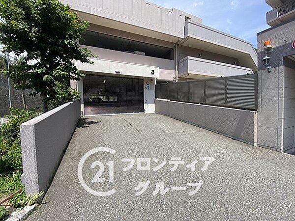 駐車場を拡大表示