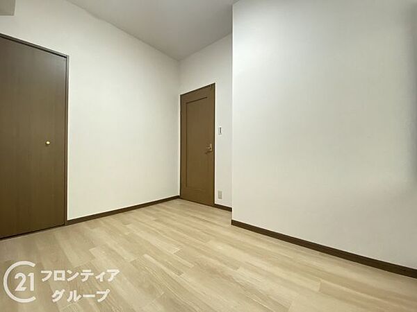 洋室を拡大表示