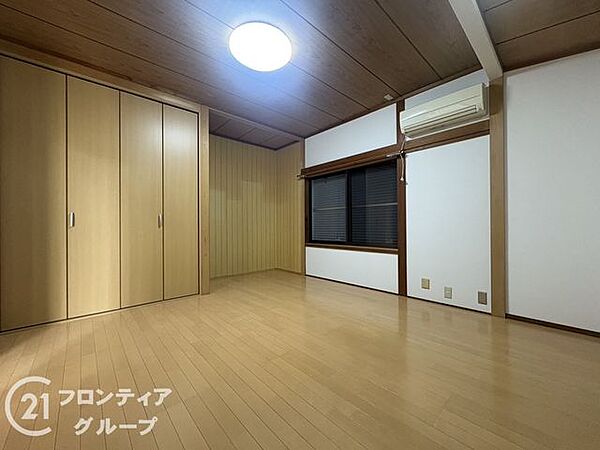 寝室