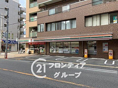 セブンイレブン明石野々上店 徒歩2分。 140m