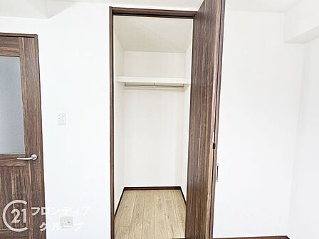 住まい選びは、価格や立地だけでなく、将来の暮らし方まで含めて考えることが大切です。今の段階で気になっていることを、まずスタッフに話してみてください