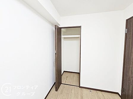 住まい選びは、価格や立地だけでなく、将来の暮らし方まで含めて考えることが大切です。今の段階で気になっていることを、まずスタッフに話してみてください