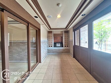 はじめてのご相談でも、経験豊富なスタッフが丁寧にお話を伺います。住まいのことで気になることがあれば、いつでもお声がけください
