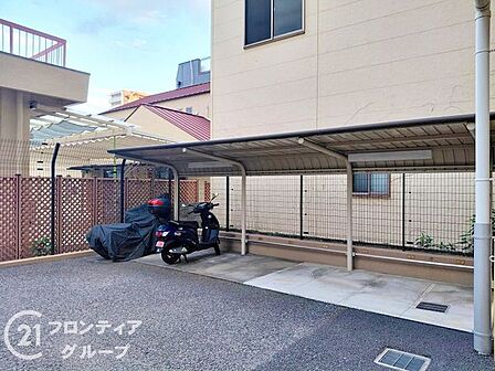 エリアの特性や周辺環境についての情報提供も行っています。物件だけでなく、地域の暮らしやすさも含めてご確認いただけます