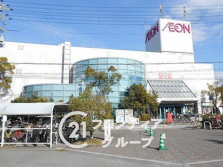 イオン土山店 徒歩12分。 940m