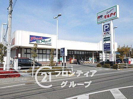 マルアイ神戸学院前店 徒歩5分。 380m