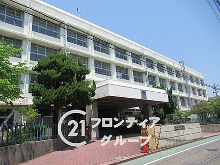 明石市立明石小学校 徒歩6分。 410m