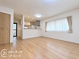 リビング/ダイニングの画像
