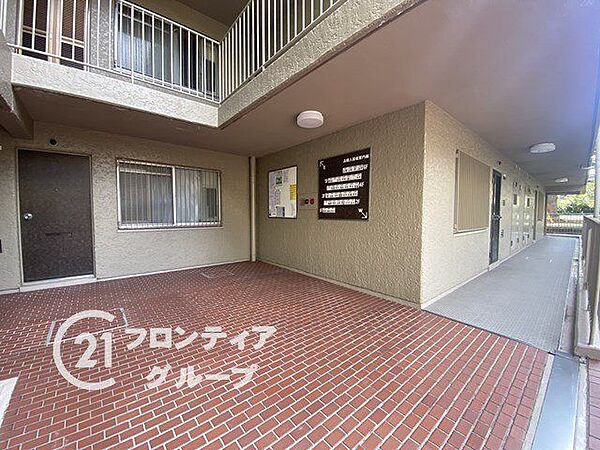 エントランスを拡大表示