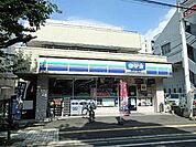 スリーエフ大宮桜木町店 307m