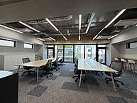 東京都千代田区神田錦町1丁目8-9：物件画像／株式会社オフィセント