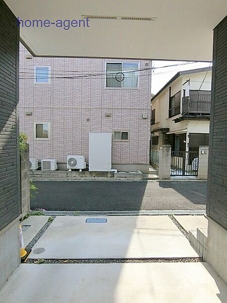 駐車場を拡大表示