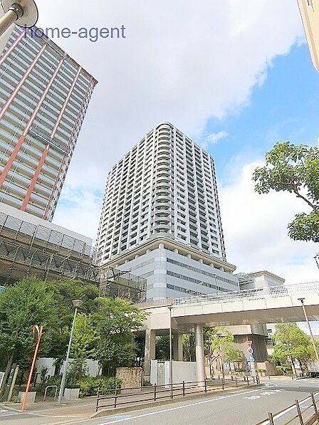 16階部分の住戸で眺望良好です。ぜひ現地にてご確認ください。