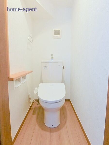 トイレを拡大表示