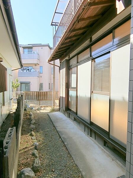 玄関を拡大表示