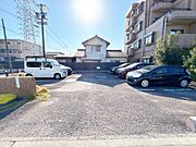 敷地内駐車場