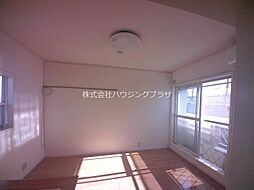 メゾンジョリ 205 2階ワンルームのリビング/ダイニング