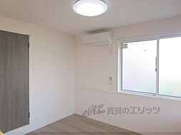 JR湖西線 堅田駅 徒歩7分の賃貸アパート 2階1LDKのリビング/ダイニング