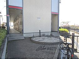 18 / 30