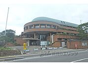 湖南市役所東庁舎まで450メートル