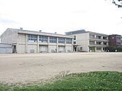 高宮小学校まで200メートル