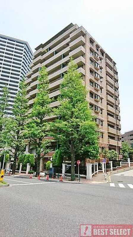 *白金台・広尾・恵比寿が徒歩圏。買い物・外食・散歩まで、都心の魅力を日常使いできるロケーション*