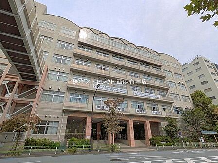 港区立小中一貫教育校御成門学園御成門中学校 徒歩13分 1000m