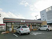セブン‐イレブン／若松高須東4丁目店(930m)