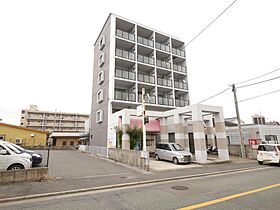 ウィングコア高須  ｜ 福岡県北九州市若松区高須南2丁目（賃貸マンション1R・5階・30.00㎡） その1